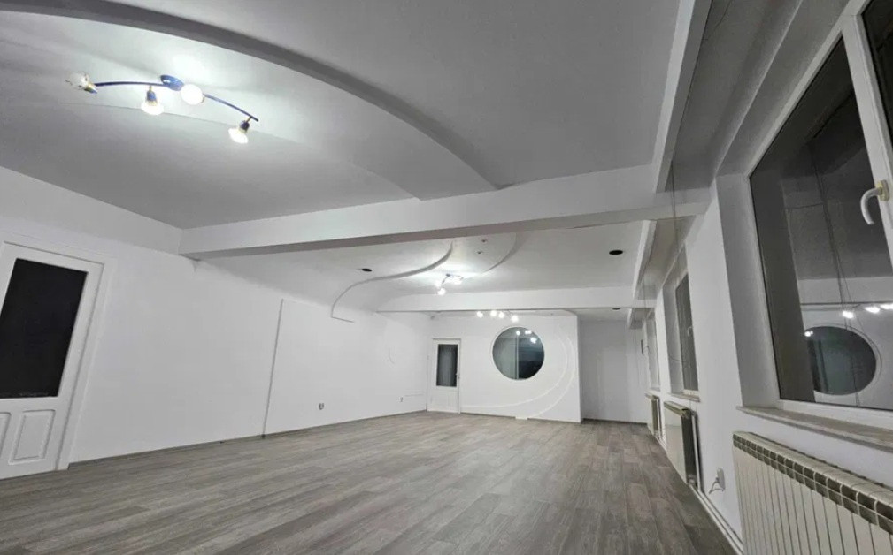 Trocadero - Coiciu , imobil IDEAL BIROURI,  92 mp., etaj 1