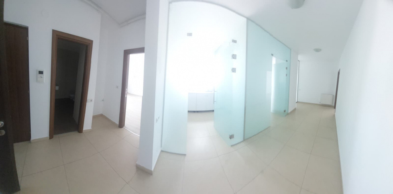 Bd. MAMAIA, spatiu BIROURI, 103 mp.