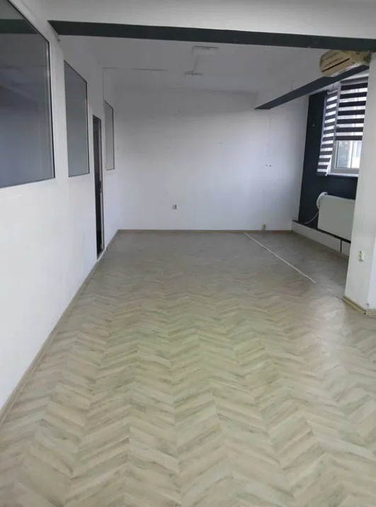Dezrobirii (Inel II), spatiu IDEAL BIROURI, 200 mp.