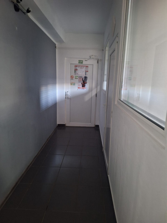 Dezrobirii (Inel II), spatiu IDEAL BIROURI, 200 mp.