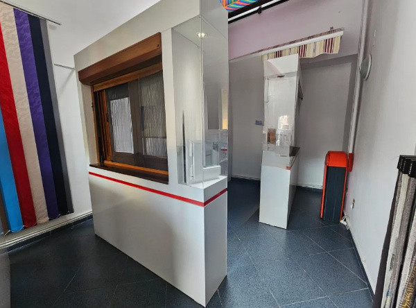 Trocadero, spatiu comercial , 2 CAI DE ACCES, 83 mp.