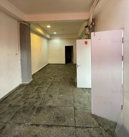 Coiciu - Kamsas, spatiu comercial, 100 mp., zona traficata intens