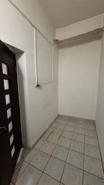 Coiciu - Kamsas, spatiu comercial, 100 mp., zona traficata intens