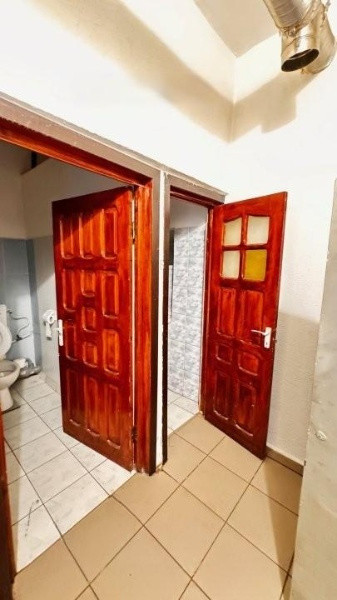 Coiciu - Kamsas, spatiu comercial, 100 mp., zona traficata intens