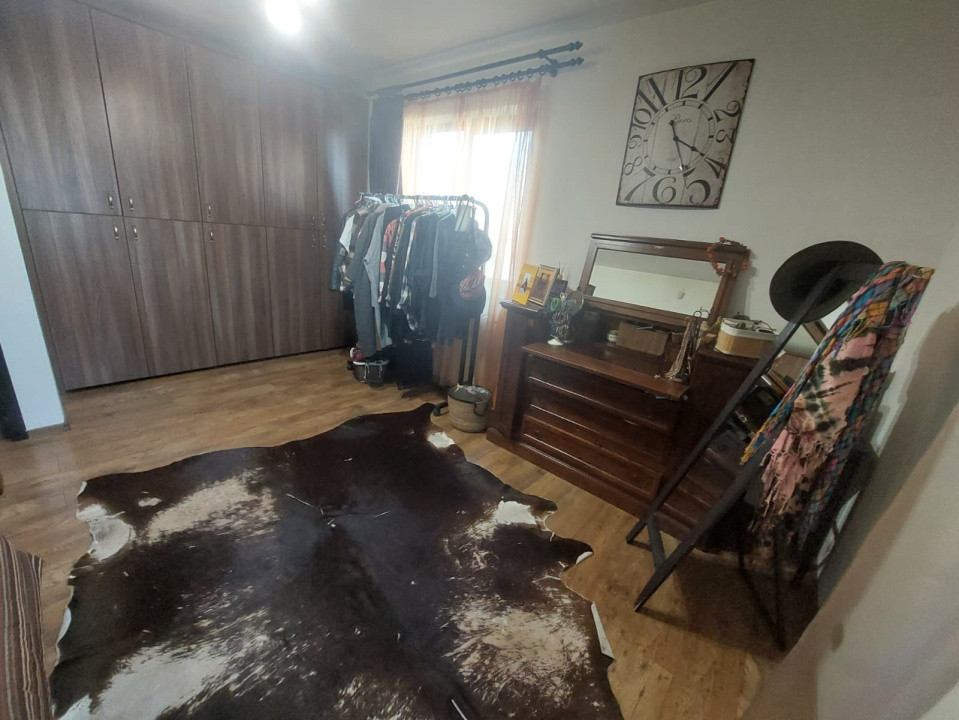 Casă elegantă cu 4 camere și curte generoasă – Poiana (Ovidiu)