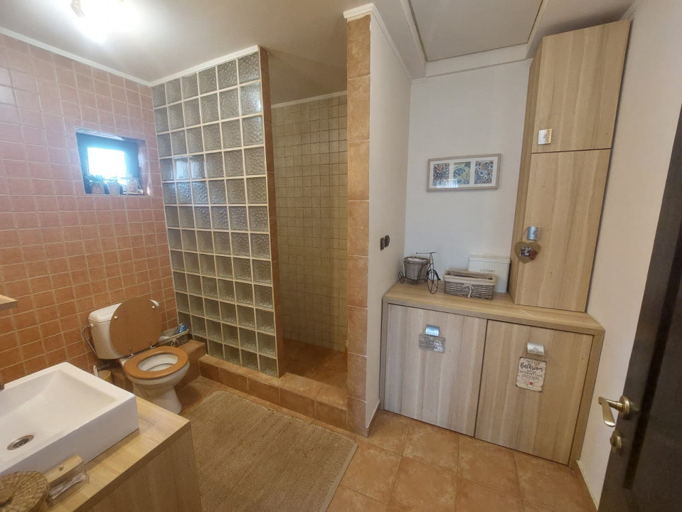 Casă elegantă cu 4 camere și curte generoasă – Poiana (Ovidiu)