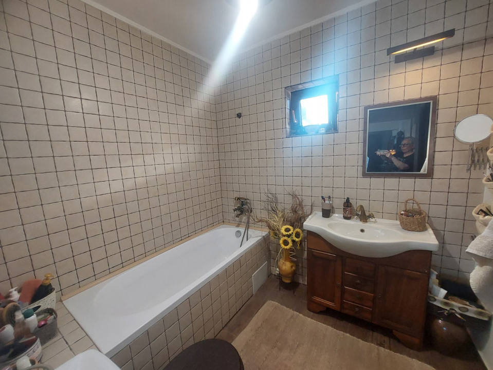 Casă elegantă cu 4 camere și curte generoasă – Poiana (Ovidiu)