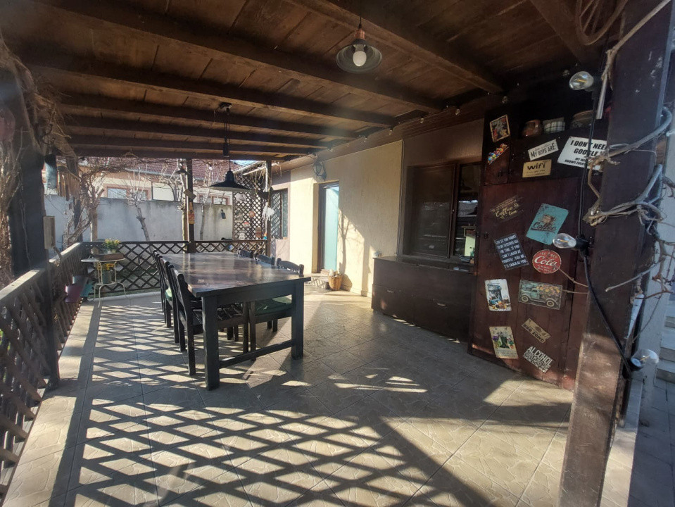 Casă elegantă cu 4 camere și curte generoasă – Poiana (Ovidiu)