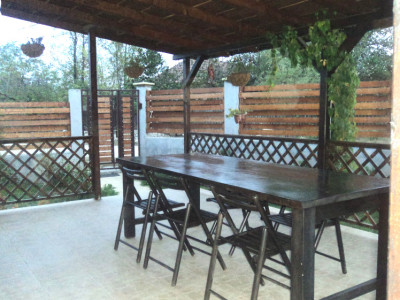 Poiana (Ovidiu) , imobil 4 camere decomandate, constructie 2012