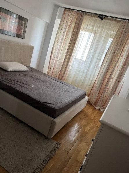 Centru - Soleta, duplex 4 camere, mobilat, utilat, renovat recent, centrala gaze