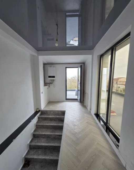 Bd. Mamaia, spatiu IDEAL BIROURI, 170 mp.