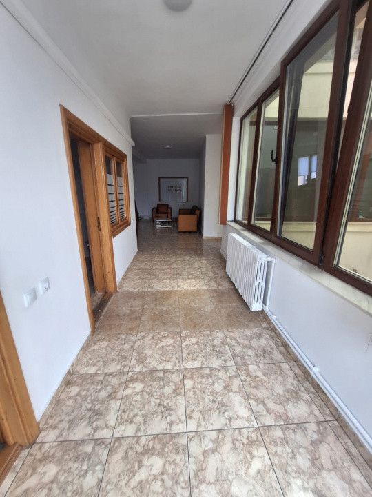 Bd. Mamaia - ANAF, spatiu IDEAL BIROURI, 168 mp.
