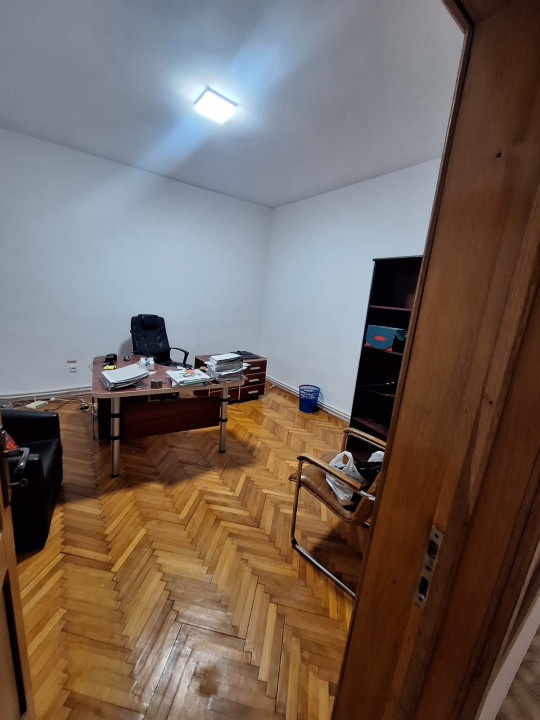 Bd. Mamaia - ANAF, spatiu IDEAL BIROURI, 168 mp.