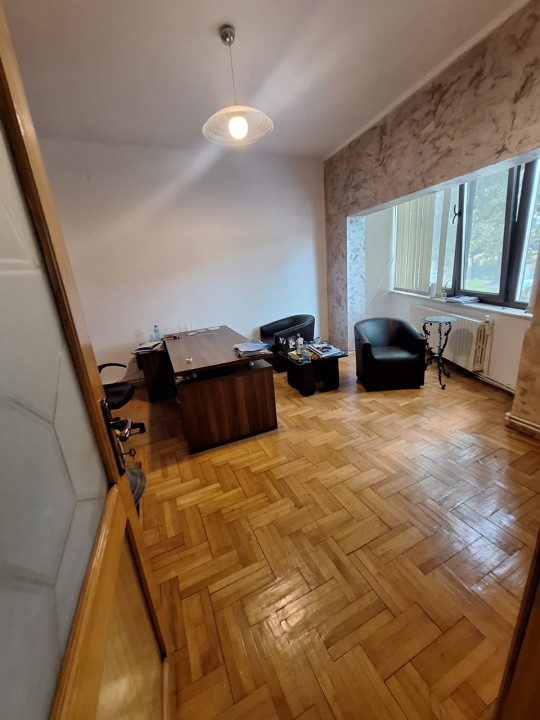 Bd. Mamaia - ANAF, spatiu IDEAL BIROURI, 168 mp.