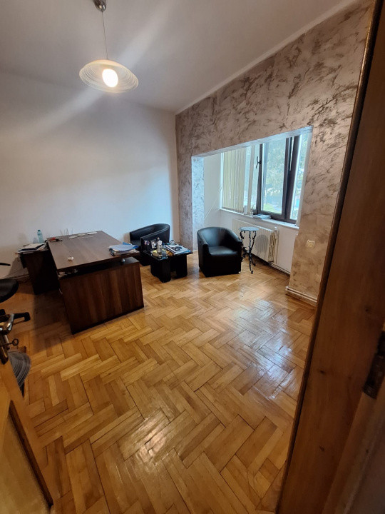 Bd. Mamaia - ANAF, spatiu IDEAL BIROURI, 168 mp.