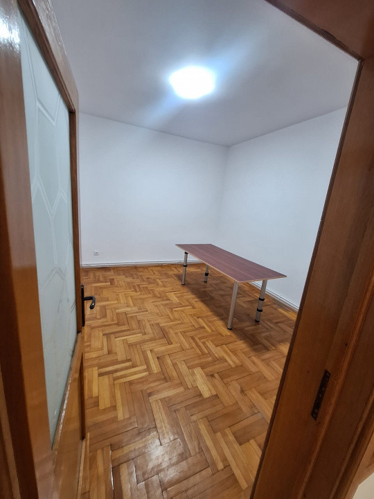 Bd. Mamaia - ANAF, spatiu IDEAL BIROURI, 168 mp.