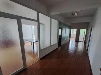 Zona Industriala, imobil birouri, P+1