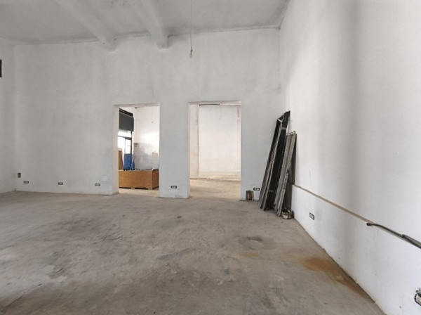 Ultracentral, spatiu comercial, 330 mp.