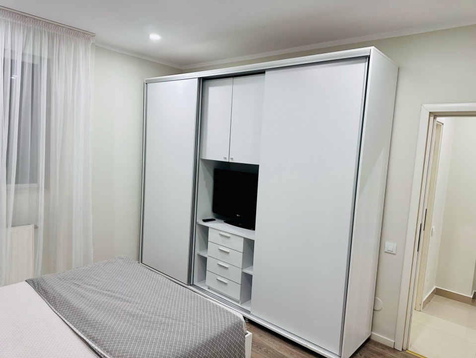 Tomis Plus, 2 camere, mobilat, utilat, terasa