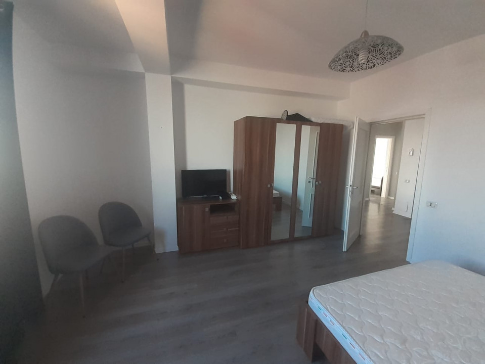 Delfinariu, spatiu birouri, 3 camere, 95 mp.