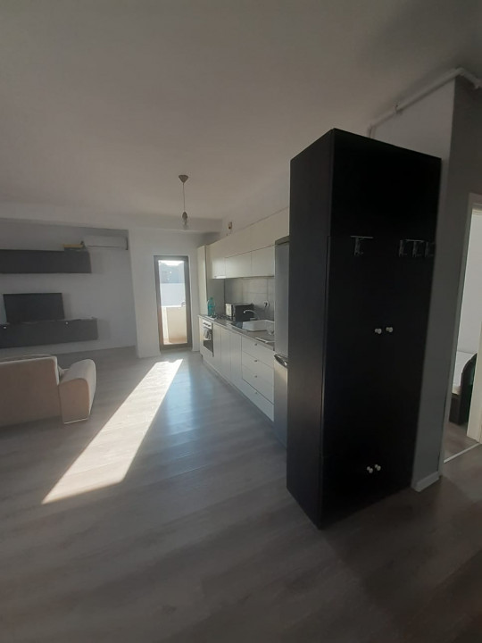 Delfinariu, spatiu birouri, 3 camere, 95 mp.