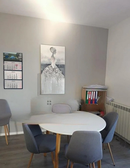 Delfinariu, spatiu birouri, 3 camere, 95 mp.