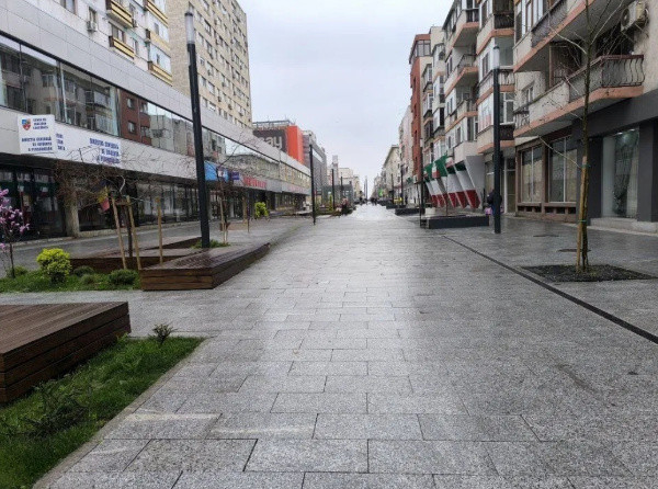 Ultracentral, spatiu comercial cu destinatie specifica, 350 mp.