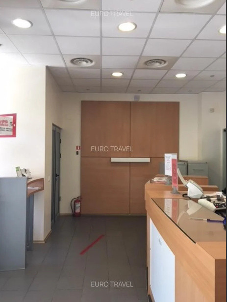 Dacia, spatiu comercial 223 mp., zona intens traficata