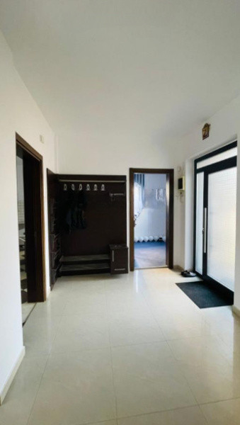 Primo - Compozitori, imobil IDEAL BIROURI, 300 mp.