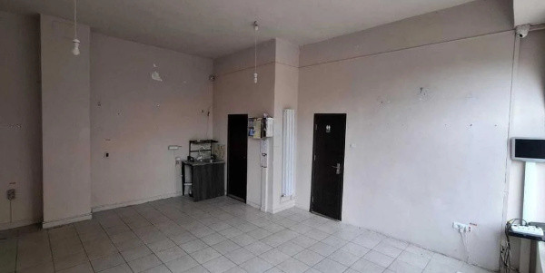 Delfinariu - bd. Mamaia, spatiu comercial 46 mp.