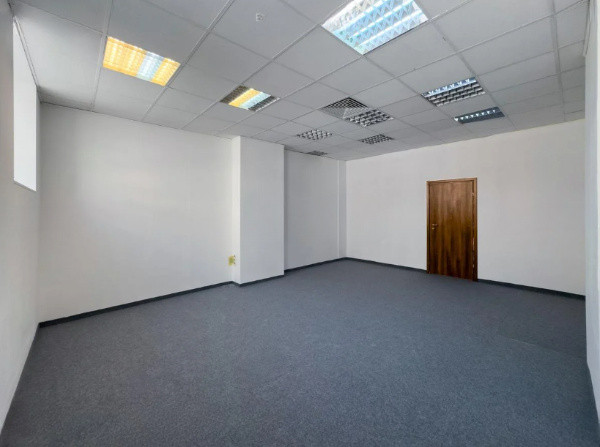 Tomis Mall, spatii birouri 30-50 mp. in centru comercial
