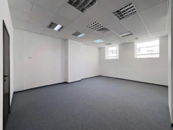 Tomis Mall, spatii birouri 30-50 mp. in centru comercial