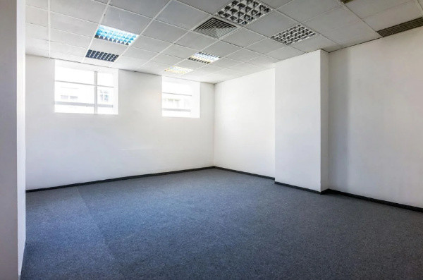 Tomis Mall, spatii birouri 30-50 mp. in centru comercial