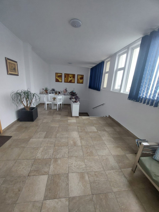 Definariu, spatiu ideal birouri 50 mp.