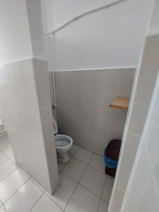 Definariu, spatiu ideal birouri 50 mp.