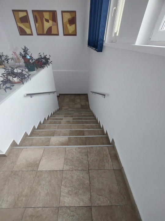 Definariu, spatiu ideal birouri 50 mp.