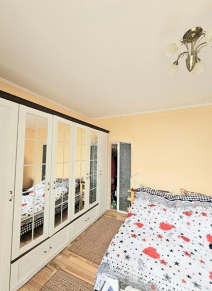 Ultracentral, imobil ideal BIROURI, curte proprie 100 mp.