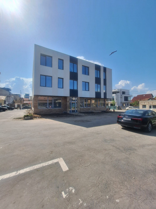 Faleza Nord, SPATIU COMERCIAL -  D+P+2 