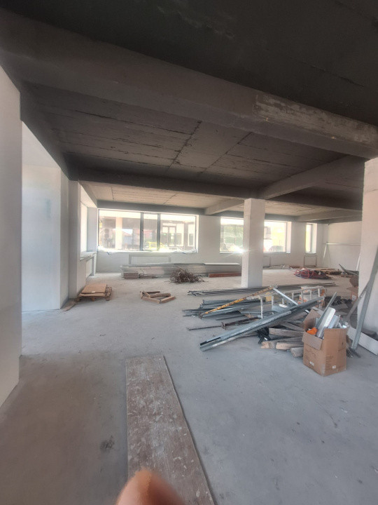 Faleza Nord, SPATIU COMERCIAL -  D+P+2 