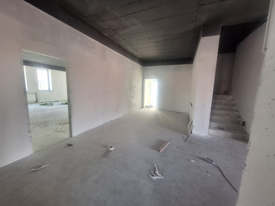 Faleza Nord, SPATIU COMERCIAL -  D+P+2 