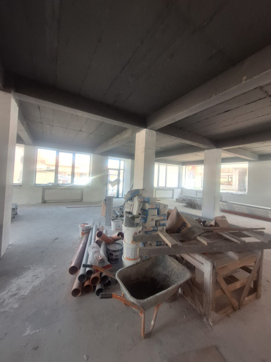 Faleza Nord, SPATIU COMERCIAL -  D+P+2 
