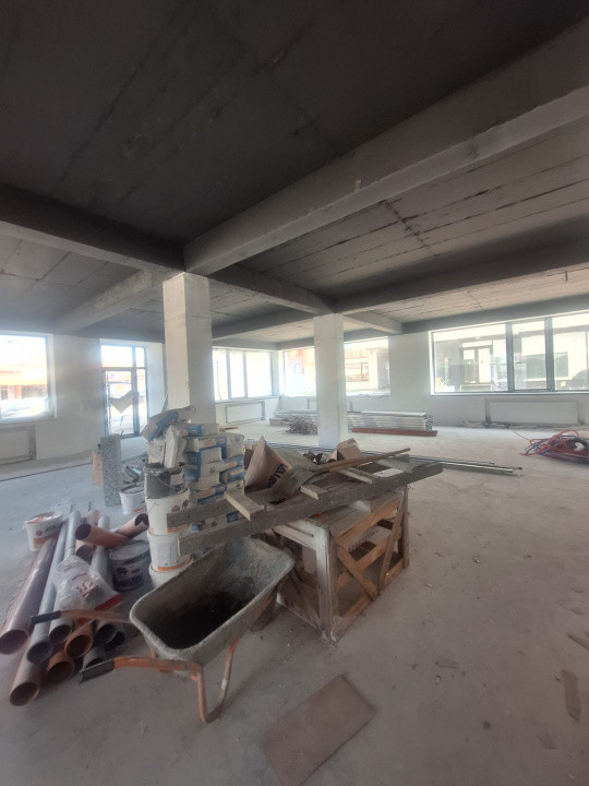 Faleza Nord, SPATIU COMERCIAL -  D+P+2 