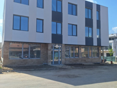 Faleza Nord, SPATIU COMERCIAL -  D+P+2 