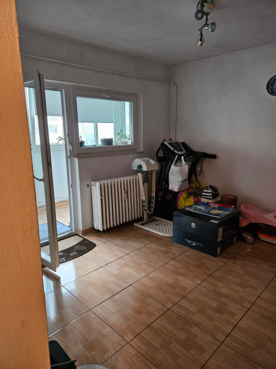 Casa de Cultura, apartament 3 camere decomandate