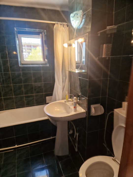 Far - Poarta 5, apartament 3 camere, IDEAL CAZARE ANGAJATI