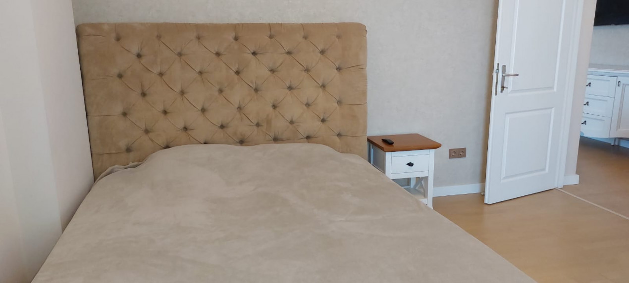 Centru, apartament 3 camere, 102 mp, loc de parcare propriu