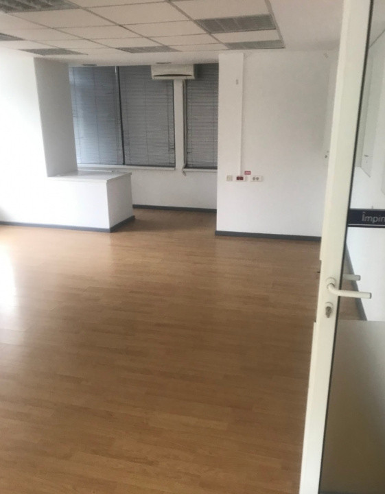 Ultracentral, spatiu IDEAL BIROURI, 70 mp.