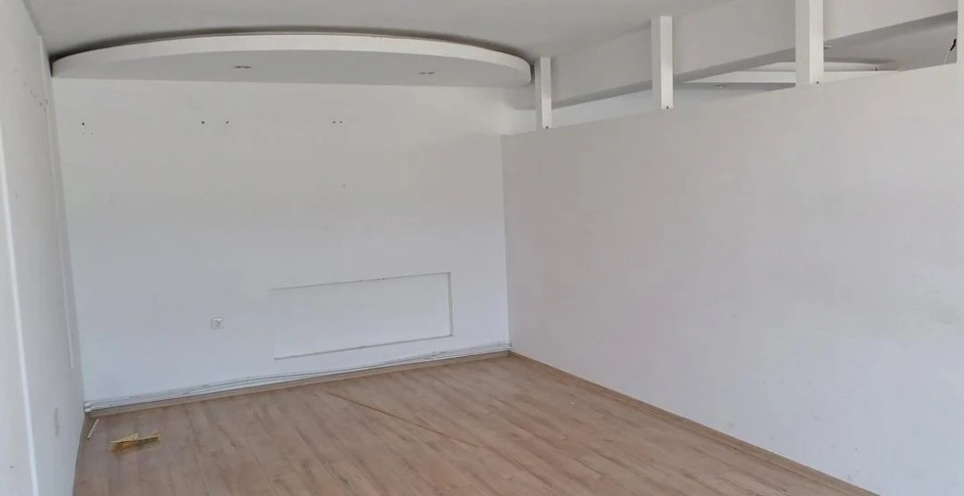 Tomis Nord, spatiu comercial 120 mp., POSIBILITATI PARCARE