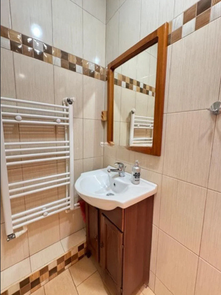 Ultracentral ( Tomis Mall ), spatiu IDEAL BIROURI, recent amenajat