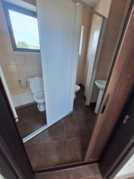 Faleza Nord , spatiu COMERCIAL/BIROURI, 240 mp., 4 locuri de parcare